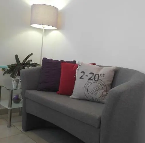 Zunic Τρογκίρ