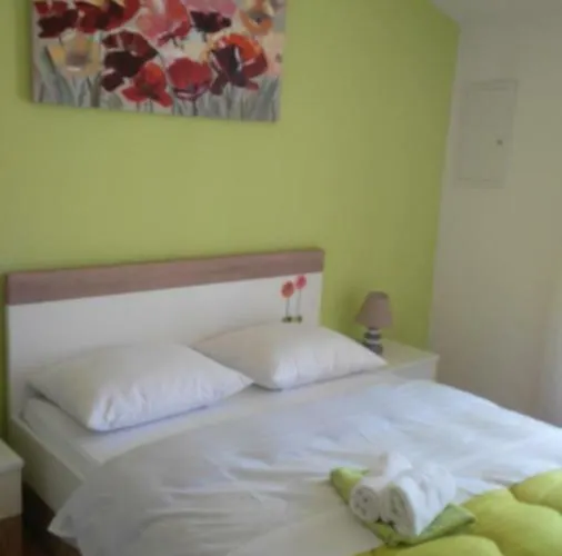 Διαμέρισμα Zunic Τρογκίρ